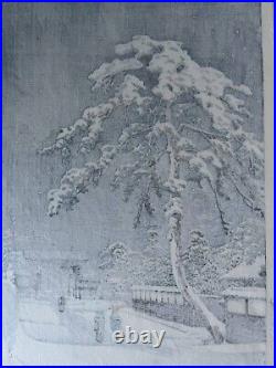 Kawase Hasui Japanese Woodblock Print The Pagoda of Ikegami Hommonji Temple