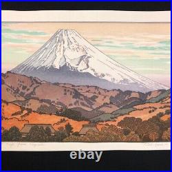 Yoshida Toshi Vintage Woodblock Print Mt. Fuji from Nagaoka Cloud Used from JP
